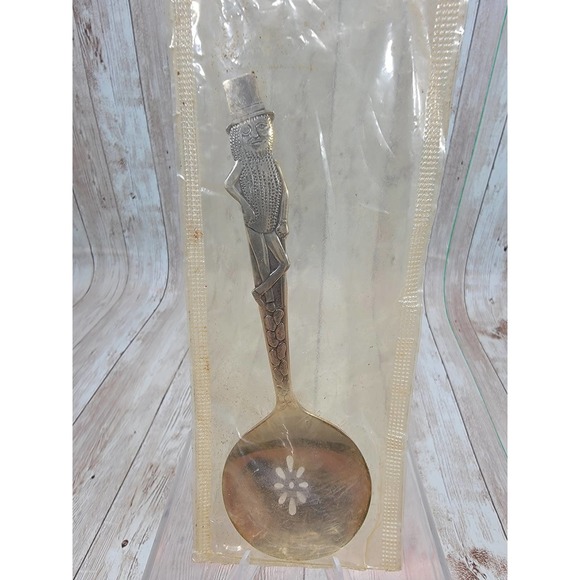 Vintage Mr. Peanut Serving Spoon - Planters Peanuts - Carlton Silver Plate New - Picture 1 of 6